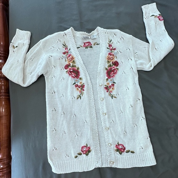 Capacity Petites Cottage Core FloralSweater M Vintage Red Pink Rose Cardigan - Picture 5 of 16